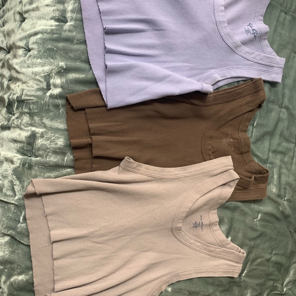 Brandy Melville Connor tank